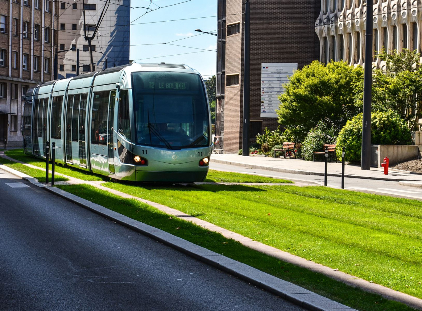 «La moitié des urbains ont accès à un transport public à moins de 10 minutes de chez eux», souligne l’Union des transports publics. © Catalin