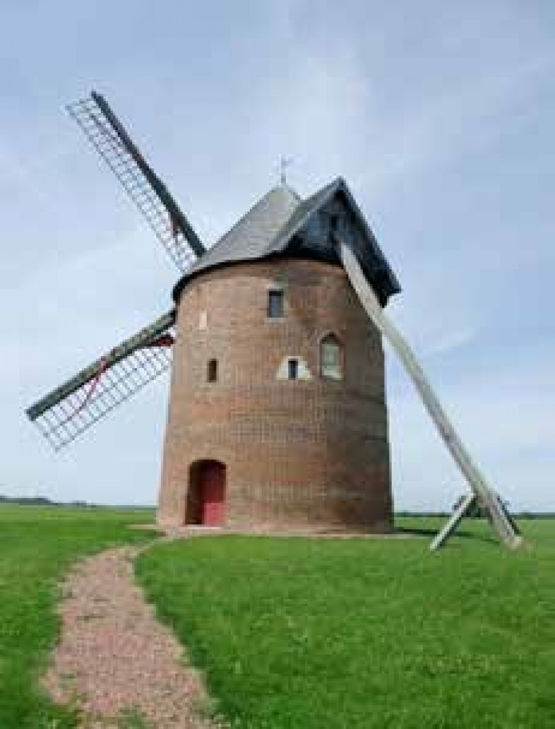 On peut tout financer grâce au crowdfunding. Ici la rénovation d’un vieux moulin flamand par une association villageoise. 