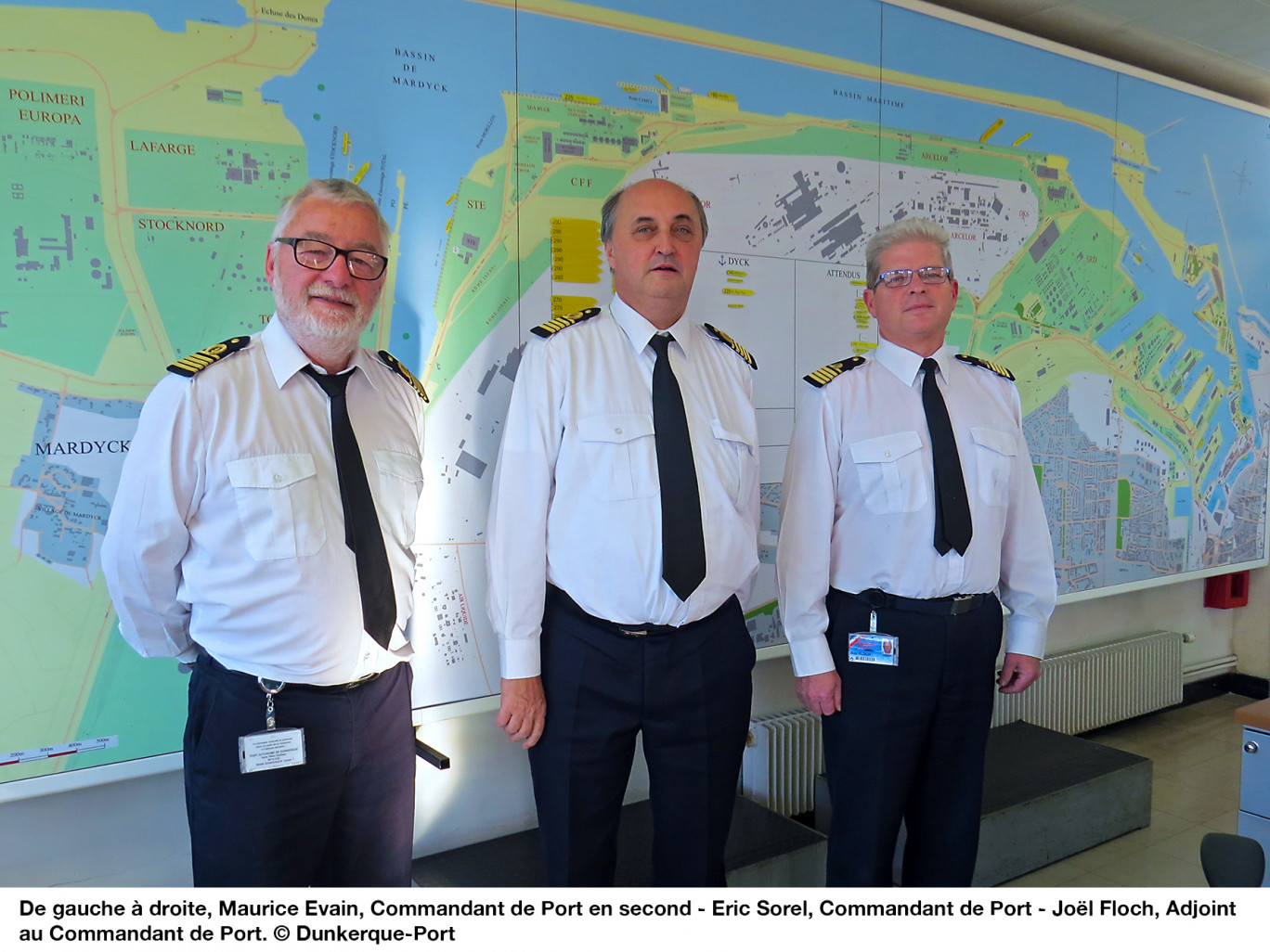 Une nouvelle équipe vient d’être nommée à la Capitainerie de Dunkerque-Port. Éric Sorel, nommé commandant de port est assisté par Maurice Evain et Joël Floch ses adjoints.