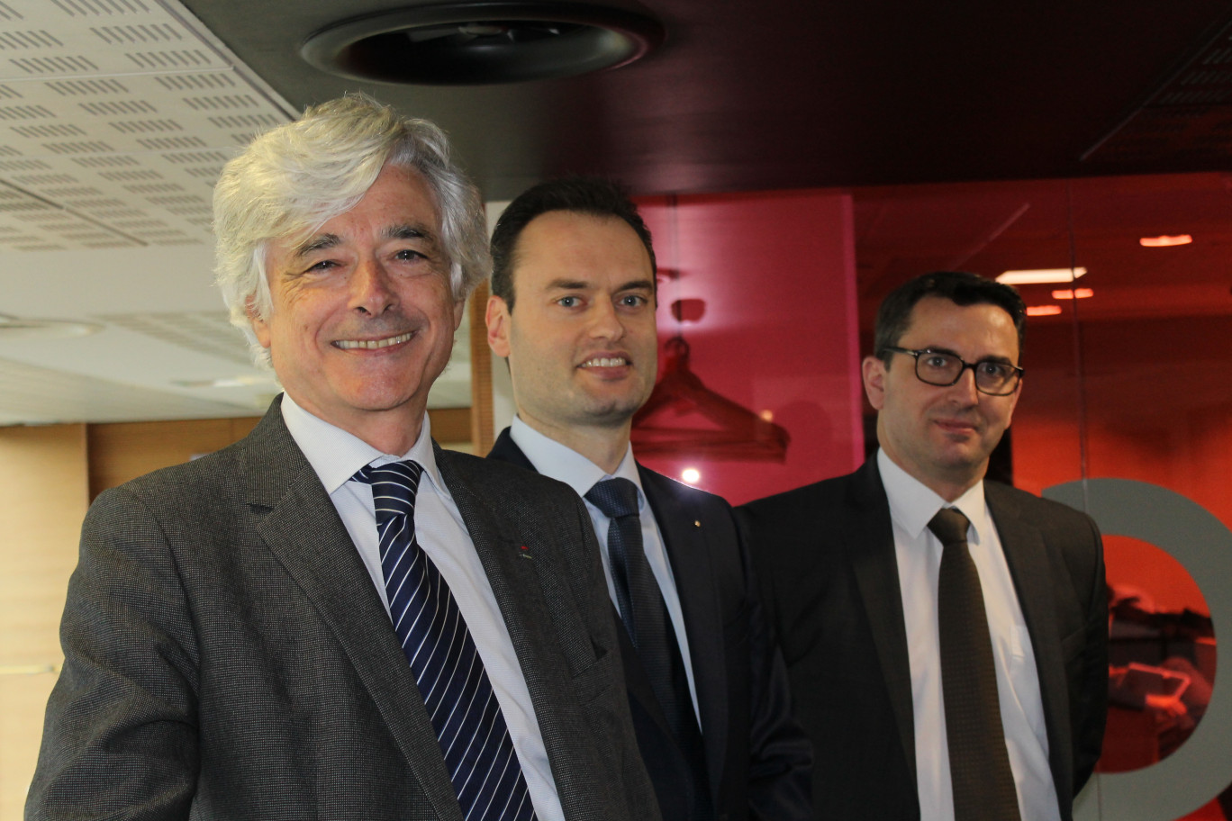 De gauche à droite Luc Doublet, président de Nord France Invest, Jan Demarez, gérant fondateur d’Aquafresh et  Yann Pitollet, directeur général de Nord France Invest.