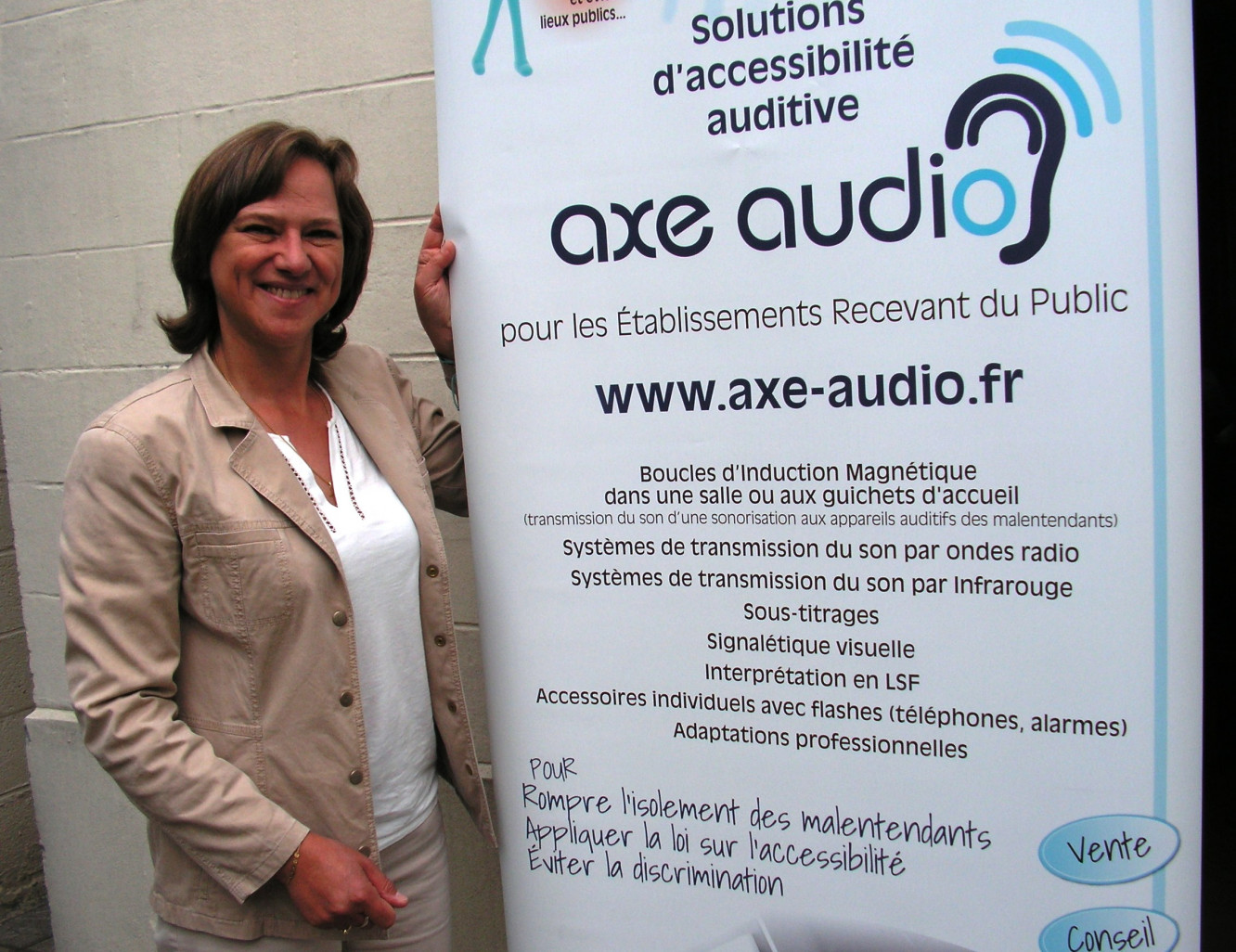 Sigrid Cathelain, de Valenciennes. Elle a créé Axe Audio pour être utile aux déficients auditifs et convaincre les Etablissements recevant du public de les aider à surmonter un handicap invisible.