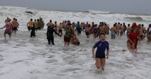 150 courageux au Touquet-Paris-Plage. D.R.