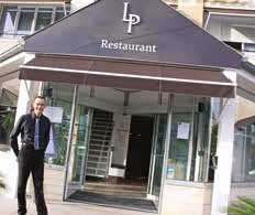 A 43 ans, Denis Boubert vit avec passion le challenge de rendre à l’hôtel-restaurant La Paix son aura d’établissement de référence à Bapaume et bien au-delà.