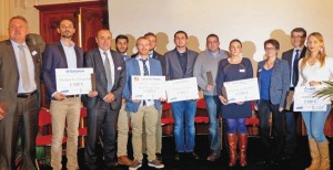 L’ensemble des lauréats des Victoires de l’initiative lors de la cérémonie de remise des prix du concours régional des repreneurs d’entreprise au musée des Beaux-Arts d’Arras.