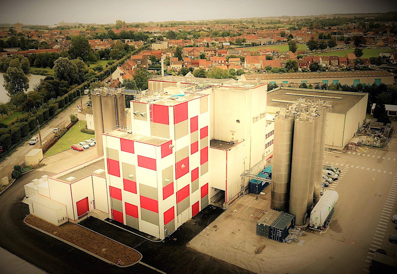 Le site d’Arques augmente sa capacité de production de farines de 15 000 tonnes par an. © Limagrain