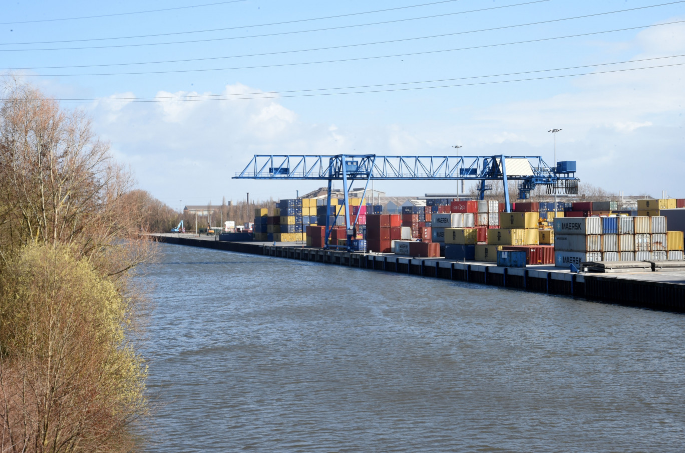 Le 2 février dernier, le port de Valenciennes a reçu 40 conteneurs en provenance de Chine, via le port allemand de Duisbourg. (@Aletheia Press  / Benoît Dequevauviller)