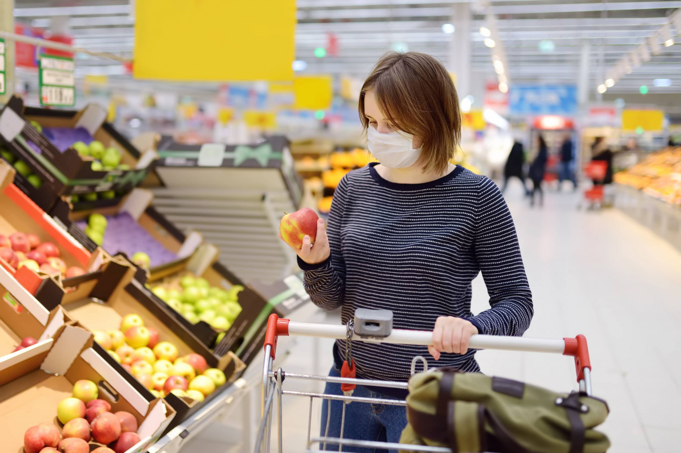 Améliorer le pouvoir d'achat des étudiants : la volonté commune d'Auchan Retail et Pumkin. Crédit photo Maria Sbytova