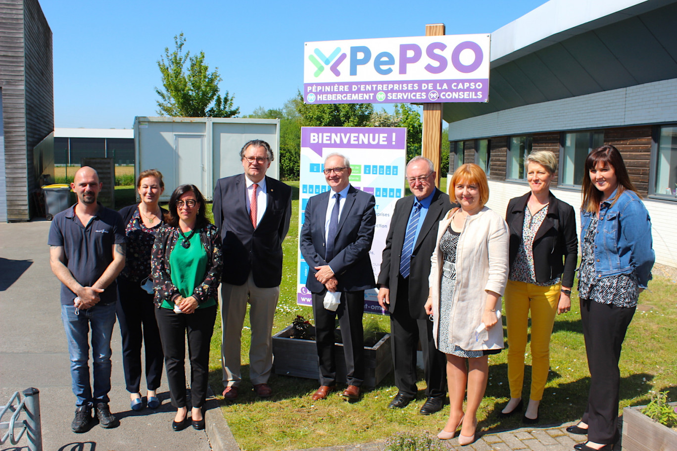 Les membres de la Pepso et d’Alliance emploi le 31 mai. (@Aletheia Press / J-B Guilbert)