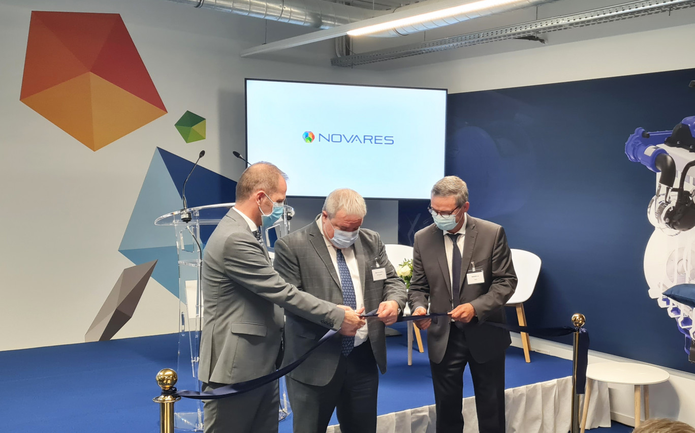 De gauche à droite : Luc Dornier, product development senior vice president Novares Group ; Pierre Boulet, CEO Novares Group ; et Luc Messien, ARIA Hauts-De-France. 