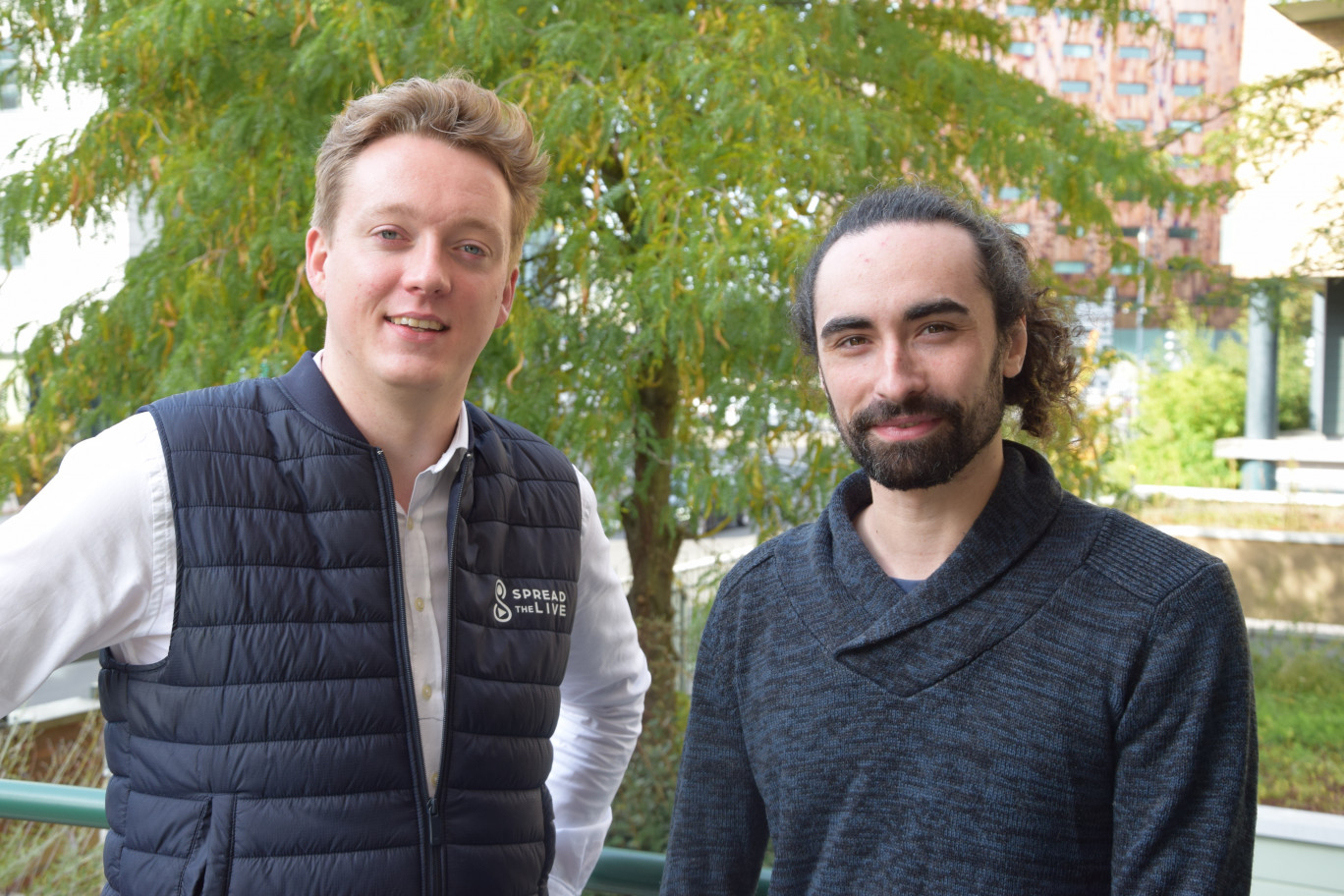 Vianney Diers et Kévin Lanvin, codirigeants de la start-up Lilloise SpreadTheLive.
