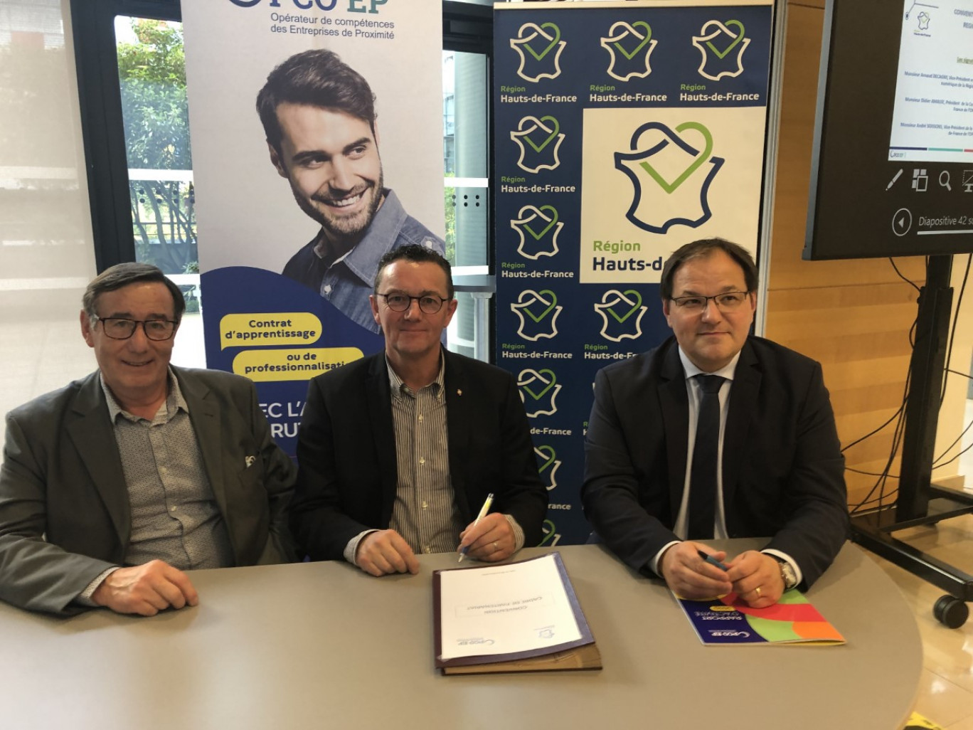 L’Opérateur de compétences des entreprises de proximité (Opco) et la Région Hauts-de-France ont signé, le 28 octobre, une convention de partenariat.