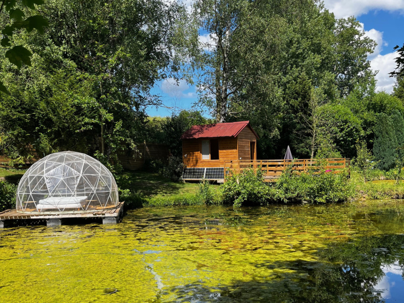 Avec la tiny house, il est possible de dormir à la belle étoile ! © Philippe Robert