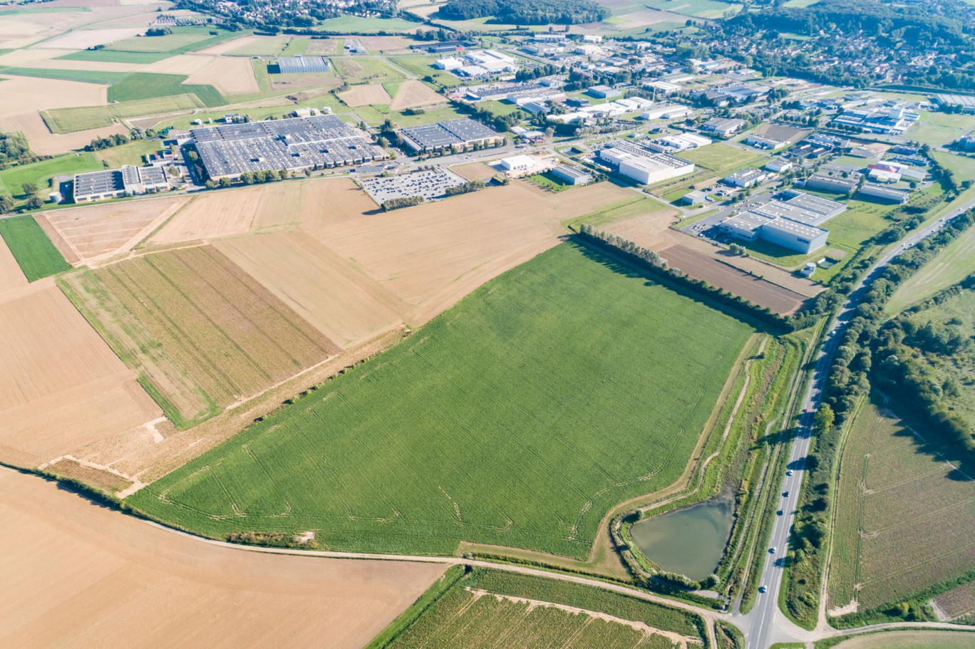 Six sites ont ainsi identifiés par l’agglomération, notamment sur la zone industrielle de Ruitz avec des cellules de 600 à 900 m2. © ACHphoto