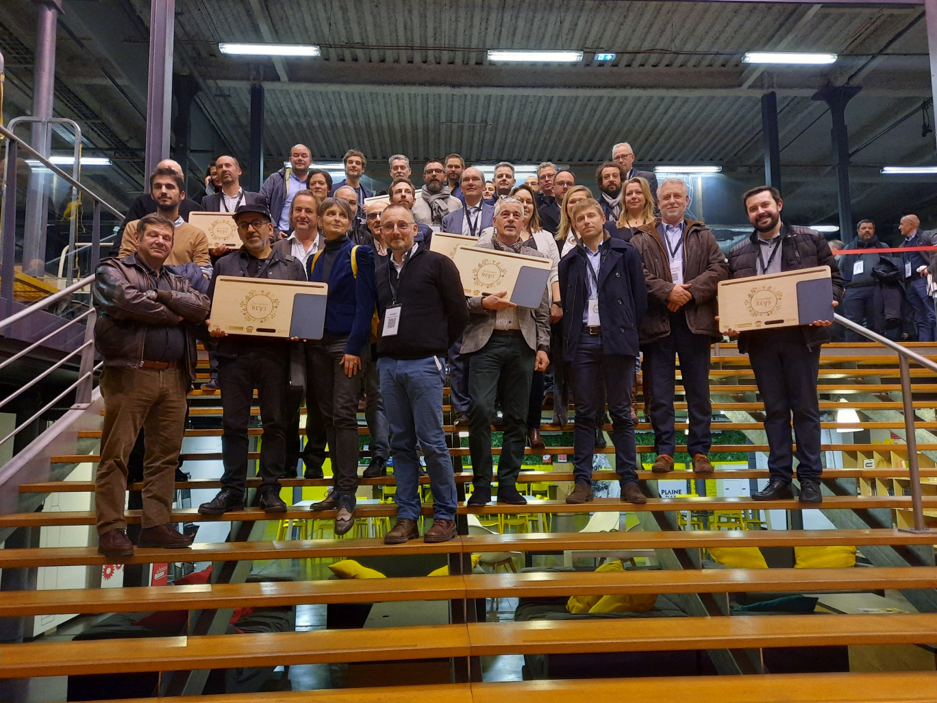 L’ensemble des lauréats des Trophées régionaux Rev3 du bâtiment durable. © Aletheia Press/L.Péron