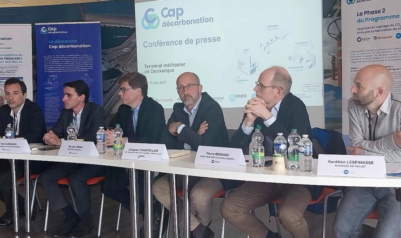 Les cinq industriels engagés dans le projet Cap Décarbonation ont expliqué leur démarche lors d'une conférence de presse organisé sur le site du terminal méthanier à Loon-Plage.