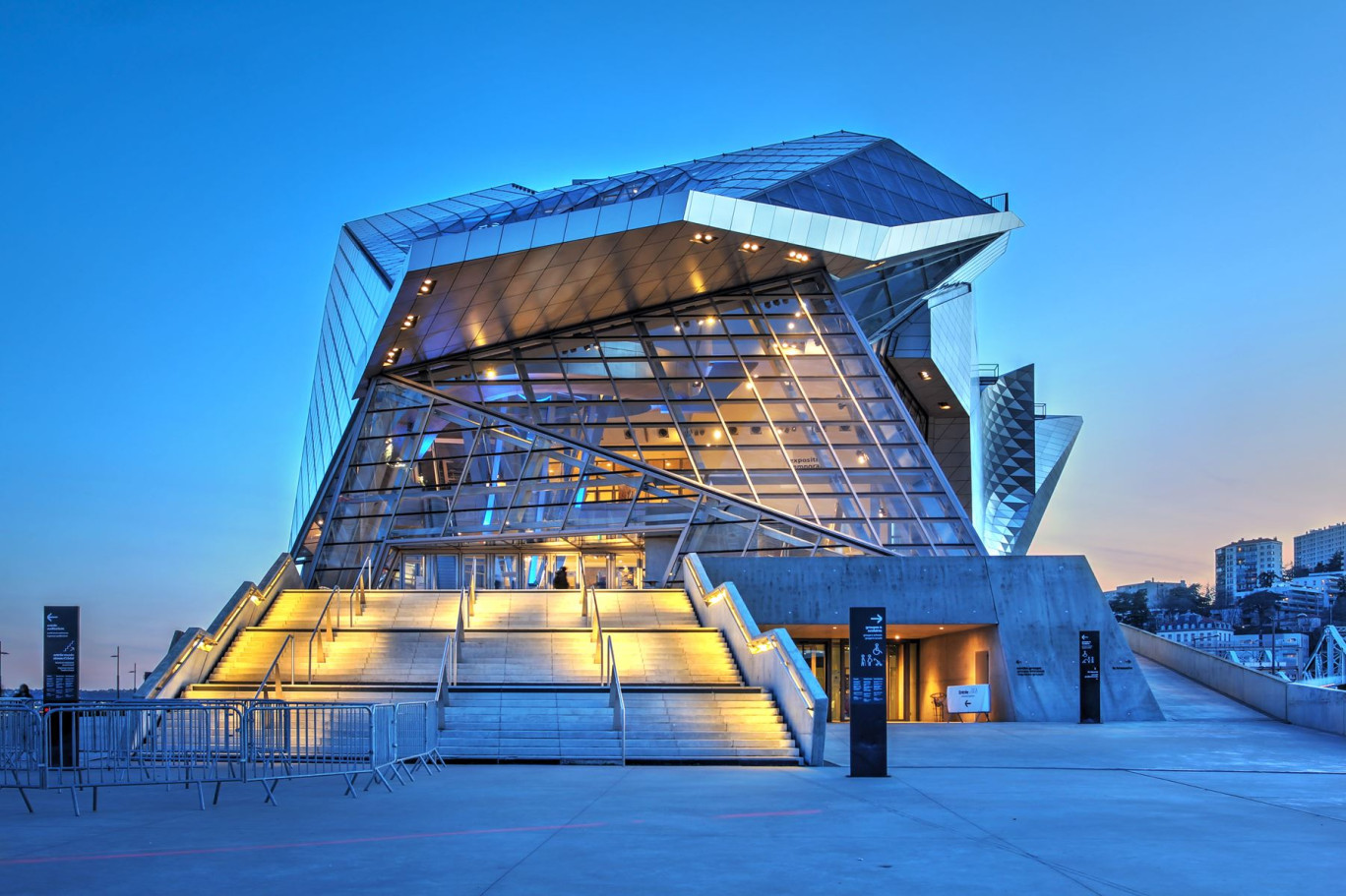 Le musée des Confluences à Lyon a développé un projet de coopération culturelle avec des professionnels du patrimoine au Vietnam. © Bogdan Lazar