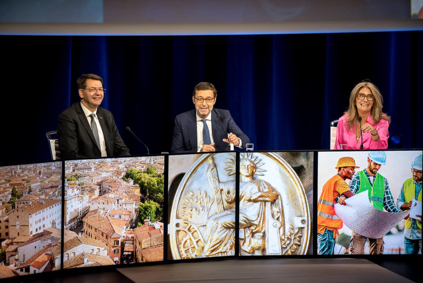 «La transition écologique n'est pas une option», a martelé Patrice Vergriete (à gauche), ministre délégué chargé du Logement. © CSN