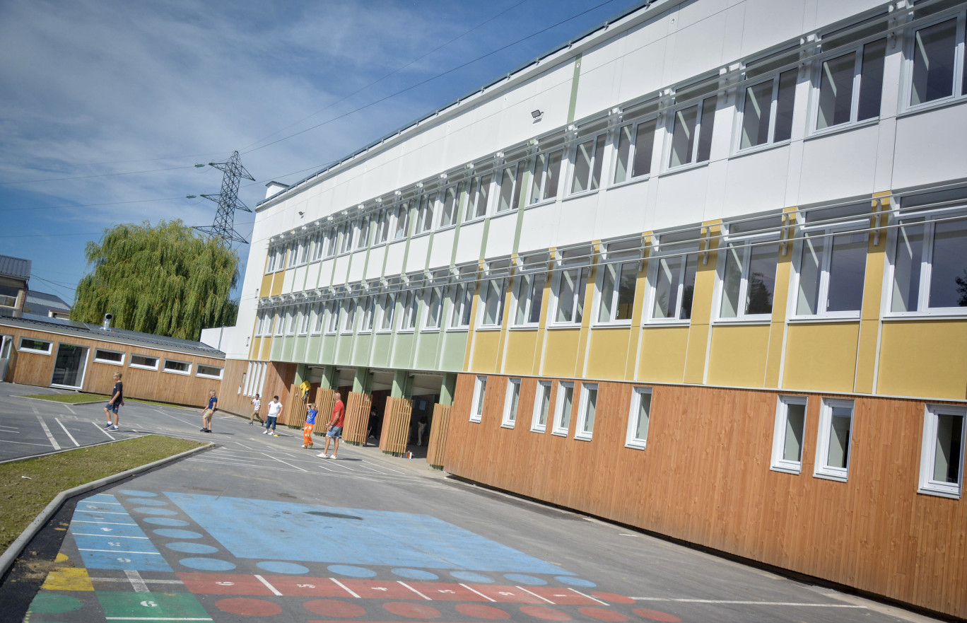 L'école Anne Godeau de Raismes, rénovée selon la technique EnergieSprong. © Ville de Raismes