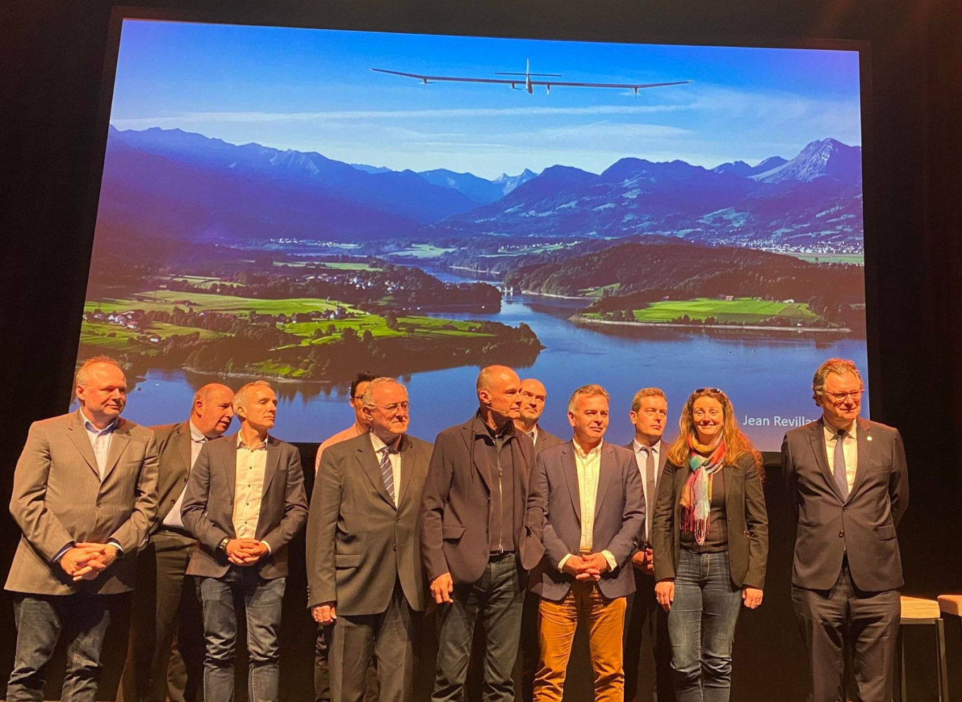 Entreprises, élus locaux et acteurs du territoire se sont réunis, le 12 avril dernier, afin d’échanger sur la nouvelle feuille de route, en faveur de l’efficience écologique, du Pays de Saint-Omer. © Sofie