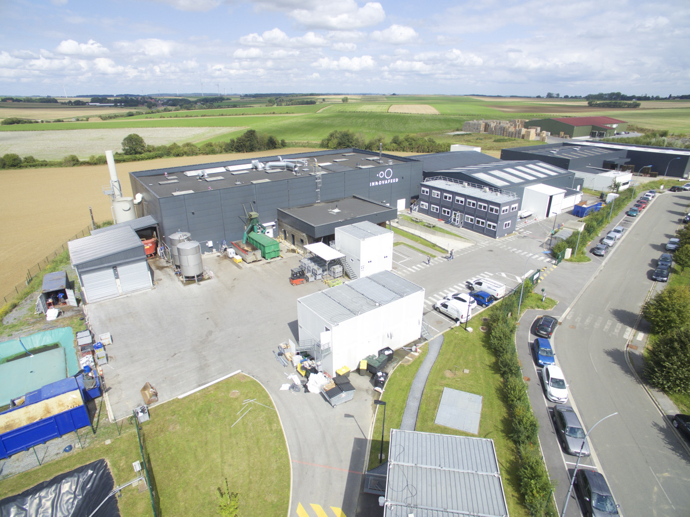Une nouvelle extension de 1 000 m² du site de Gouzeaucourt accueillera le centre de recherche d’Innovafeed pour porter la surface globale à 5 000 m2. © Innovafeed