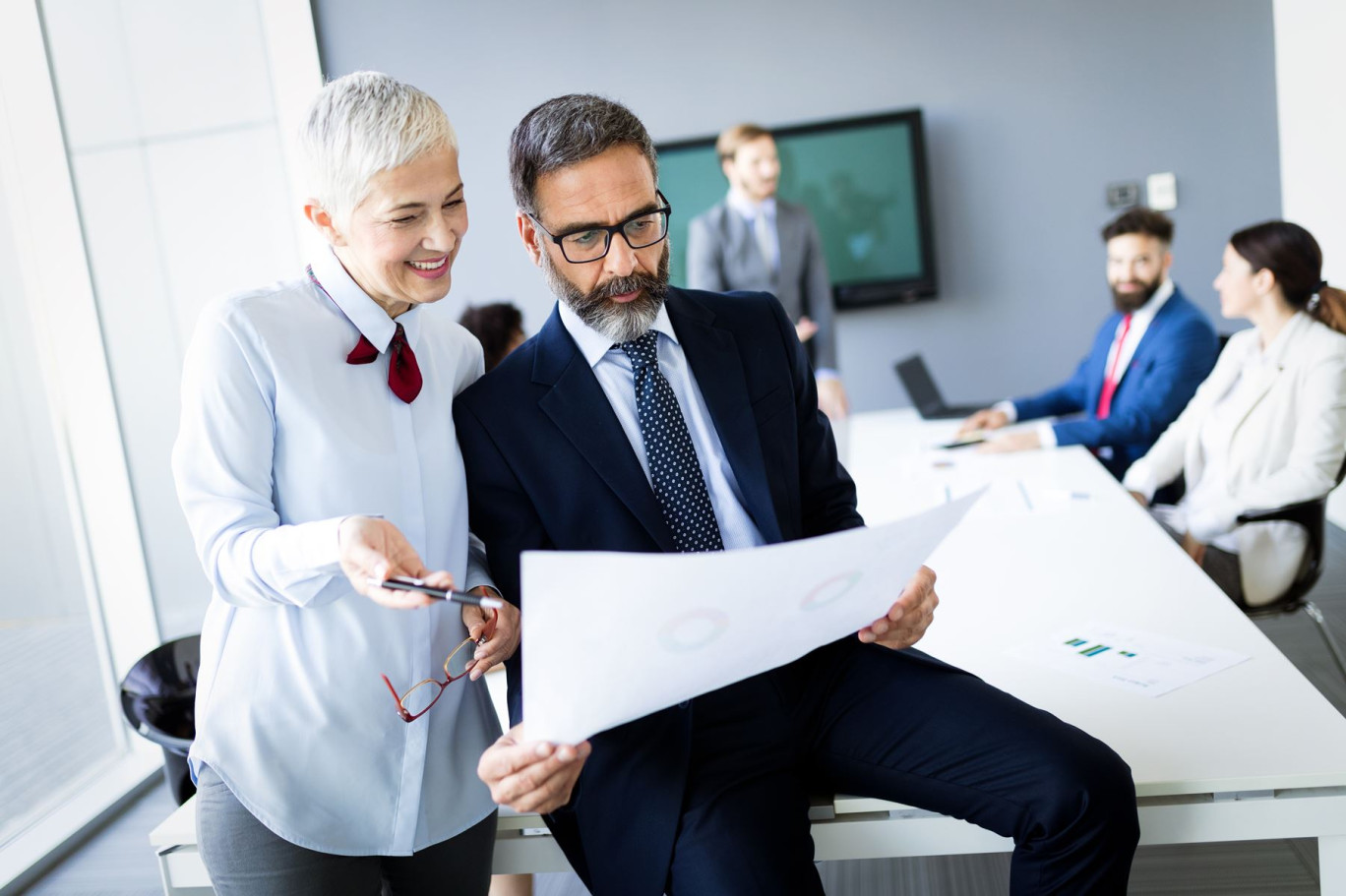 En France, le taux d’emploi des 55-64 ans a atteint 57% en 2022. Un chiffre encore inférieur à celui de la moyenne de l’Union européenne (62%). © NDABCREATIVITY