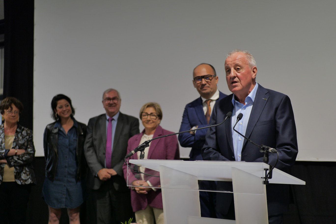 Jean-Pierre Carlu, directeur région Nord-Europe d’Industeam, lors de l’inauguration du bâtiment, le 11 avril.  © Aletheia Press/Valentin De Poorter