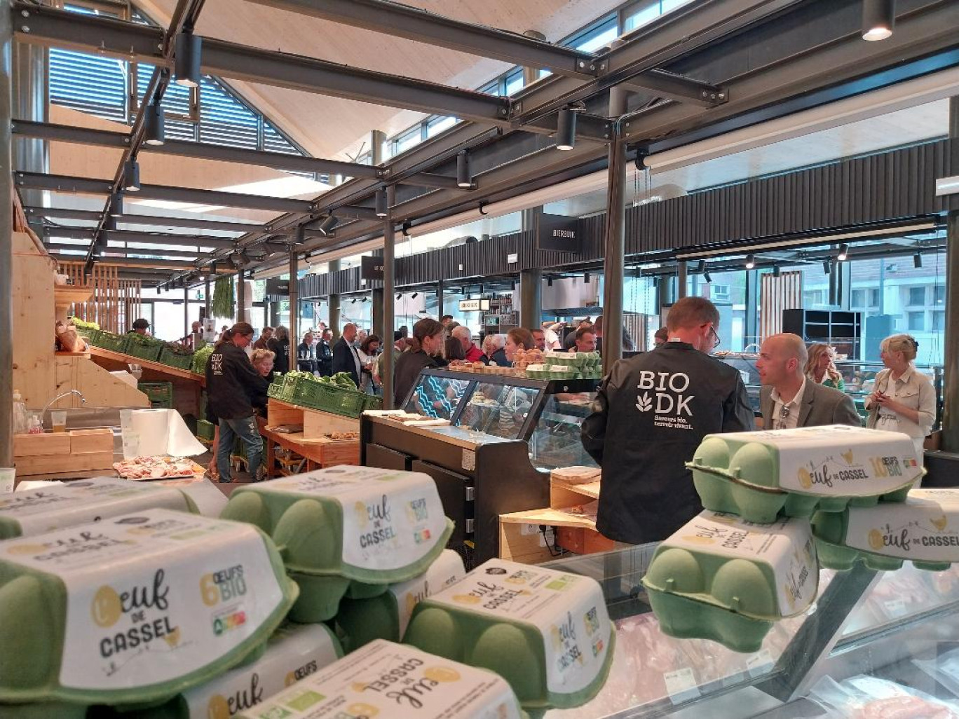 Beaucoup de curieux pour inaugurer les halles alimentaires de Dunkerque le 21 mai dernier