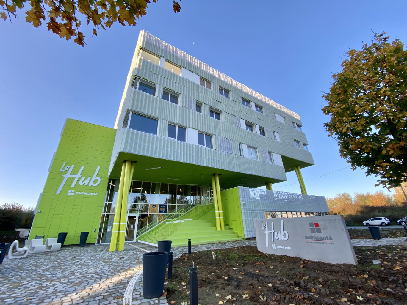 L'usine-école du Groupe IMT se trouve dans les locaux du Hub Eurasanté. © BAMBAM Production