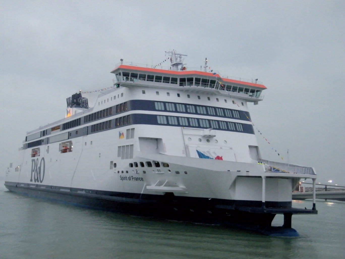 L’arrivée du Spirit of France, au matin du 30 janvier, dans le port de Calais.