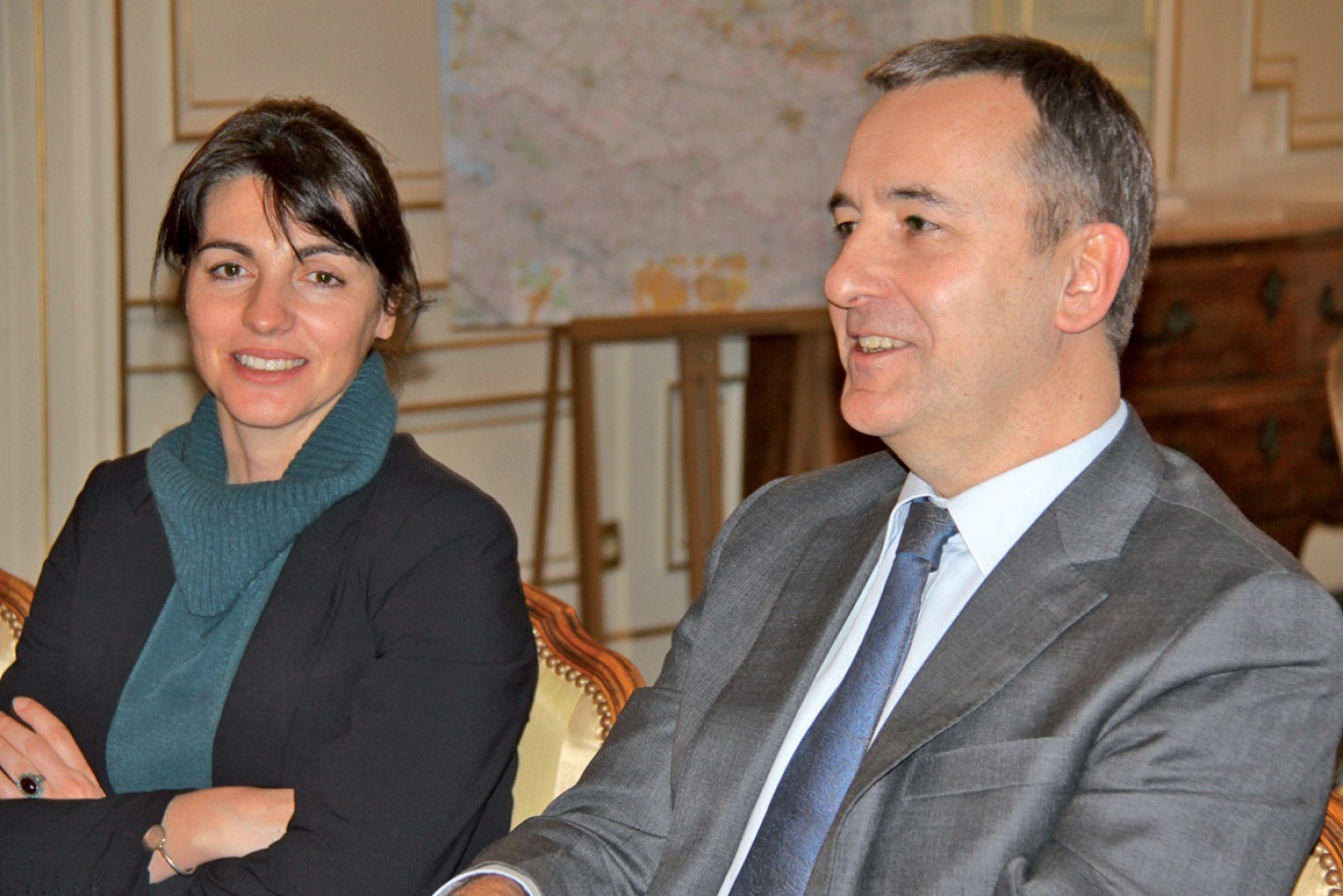 Lors de sa rencontre avec la presse, Denis Robin était accompagné de Catherine Séguin, directrice de cabinet.