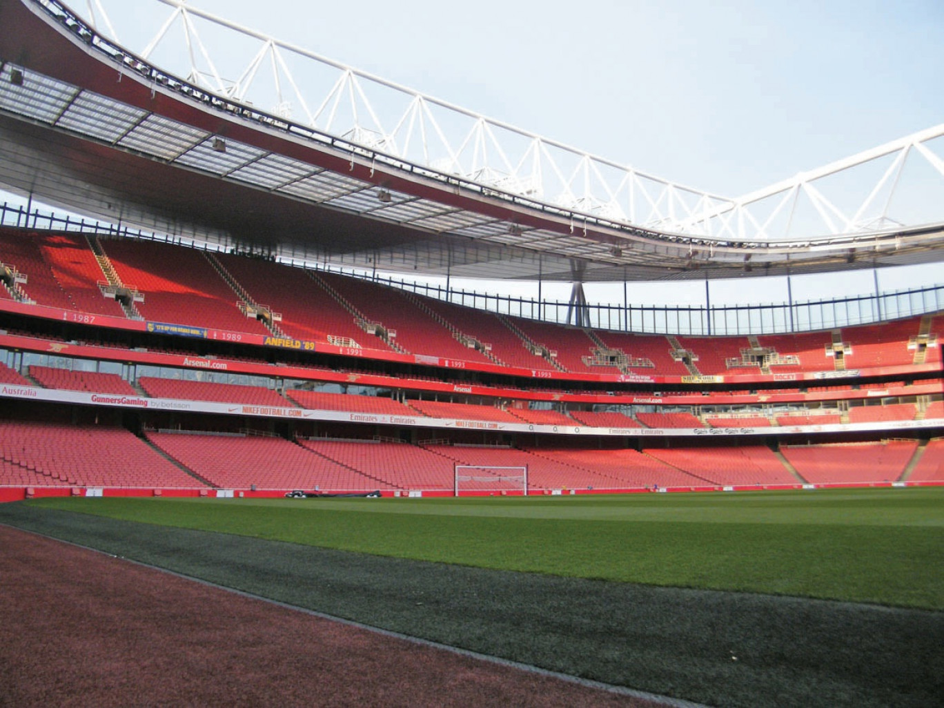 Le stade d’Arsenal à Londres et ses 60 000 places assises, au siège rembourré.