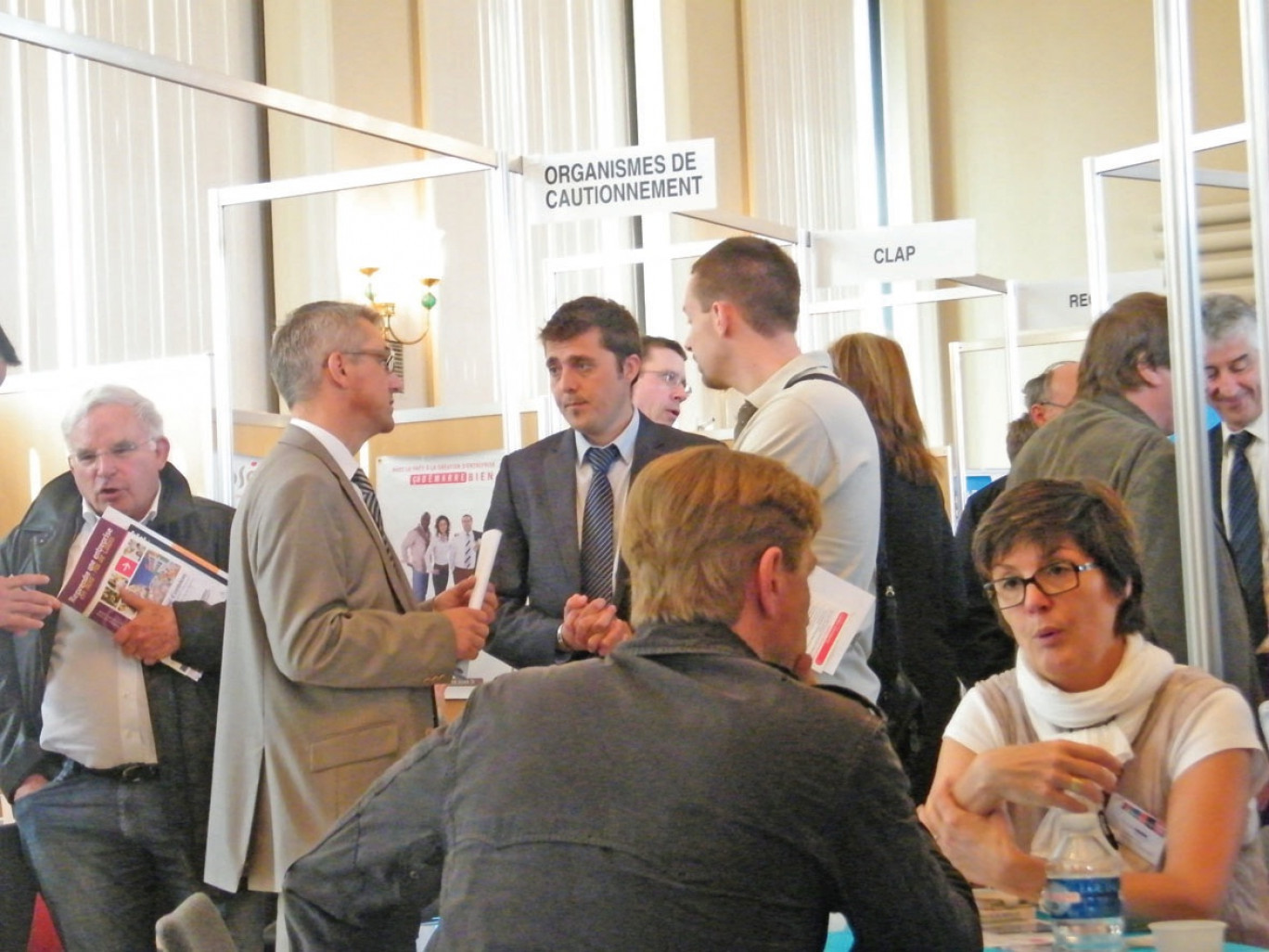 Rencontre entre porteurs de projet et professionnels de la création et de la reprise au siège de la CCI Côte d’Opale, le 24 mai dernier.