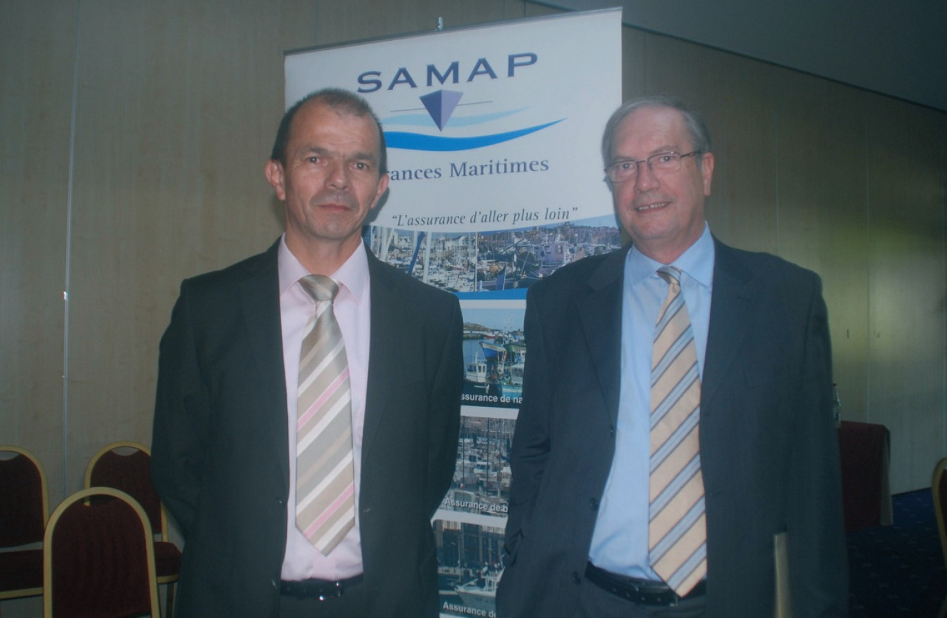 Le directeur Bernard Bordenave, au côté de son président, l’armateur boulonnais Jean-Marc Le Garrec.