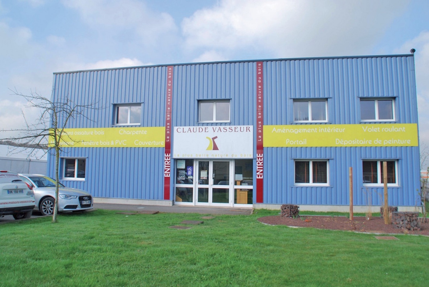 Les bureaux et ateliers des Maisons Vasseur sont regroupés à Le Plouy (Colembert).