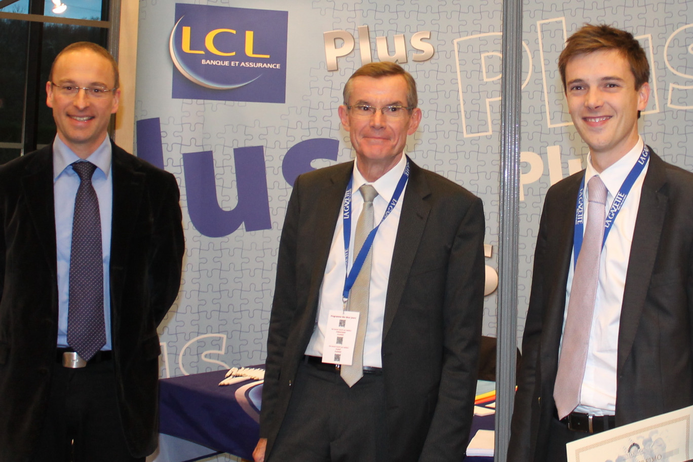 De gauche à droite, le lauréat, Vincent Ruide, Bernard Bryselbout et Fabien Rambaud, directeur régional Interfimo.