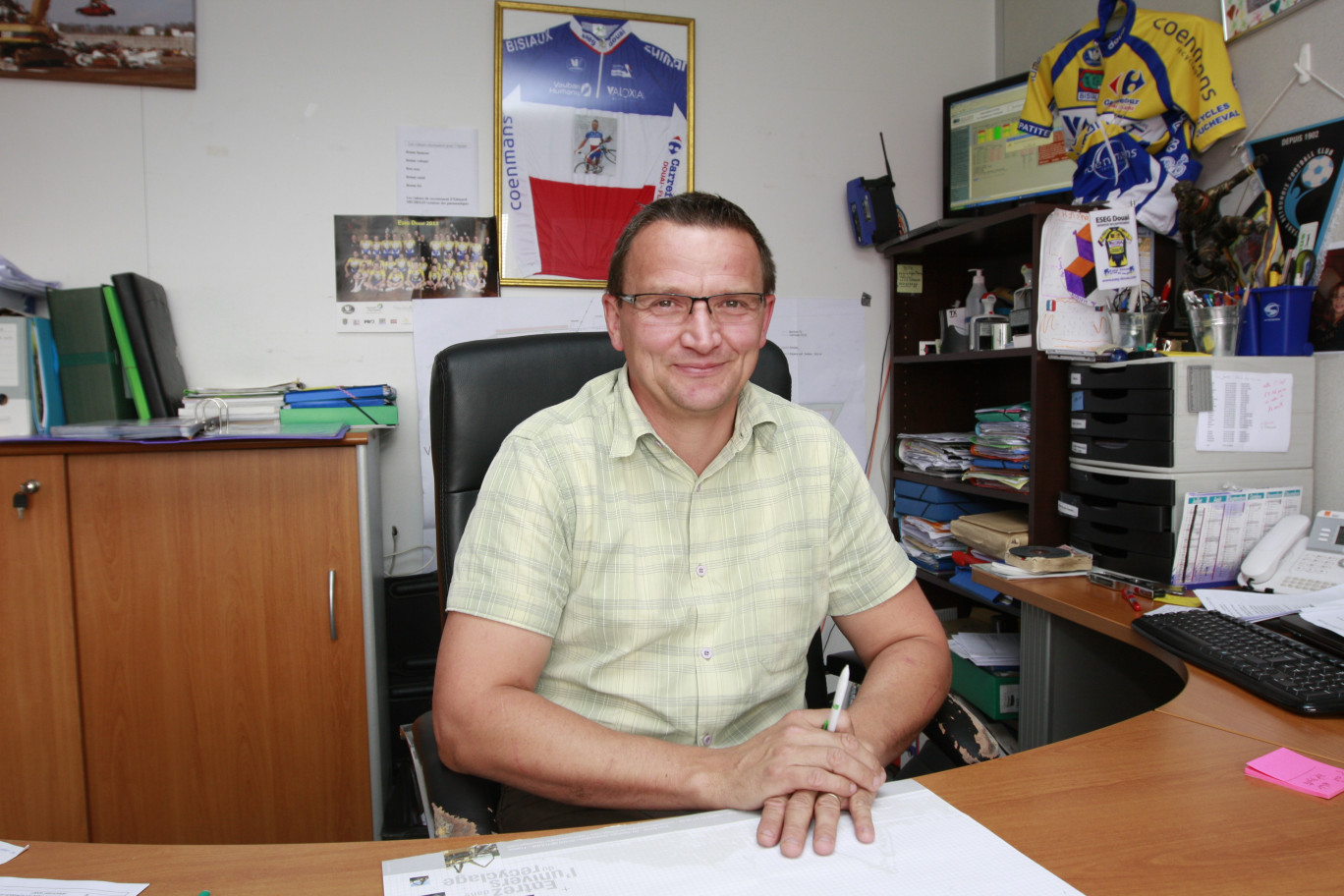 Yves Gilles, dirigeant de l'entreprise Coenmans, lauréate du challenge des ponts d'or 2010-2011.