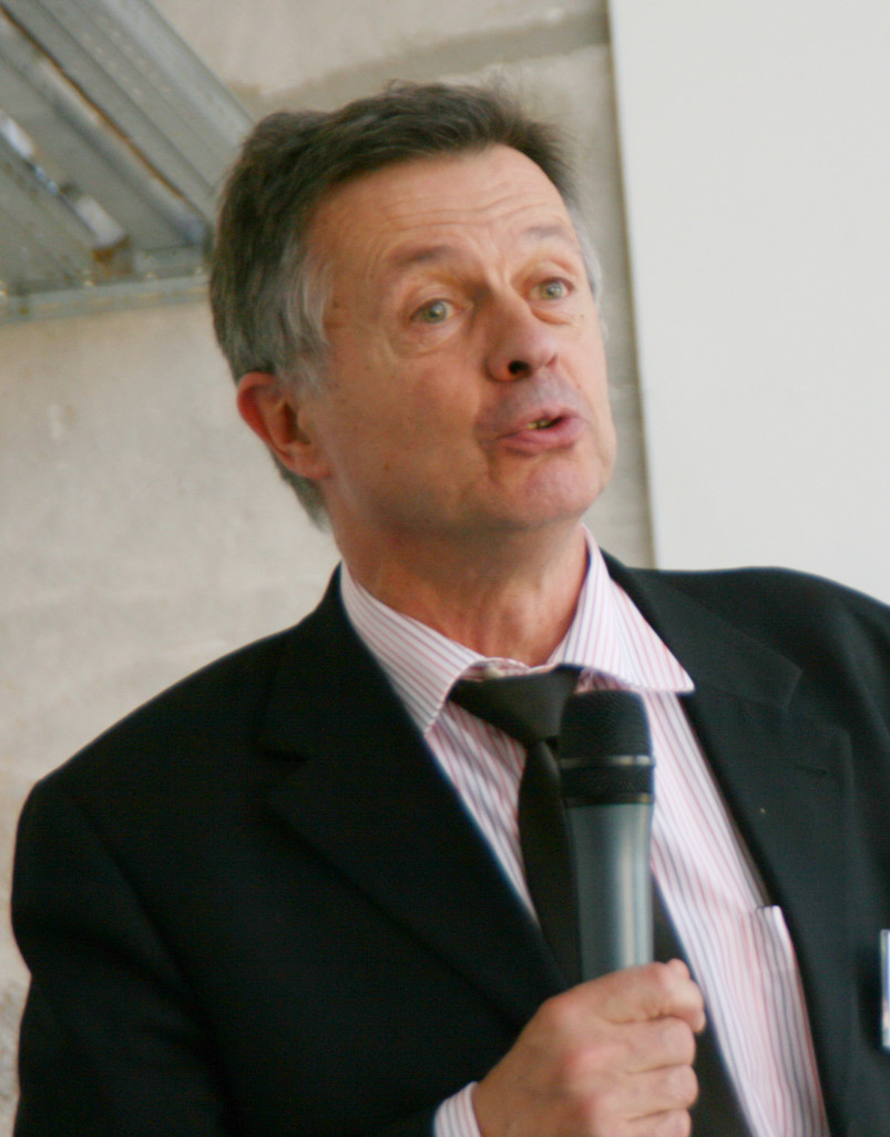 Jean-Bernard Bayard, exploitant agricole à Izel-les-Equerchin, a été réélu président de la Chambre d’agriculture régionale.