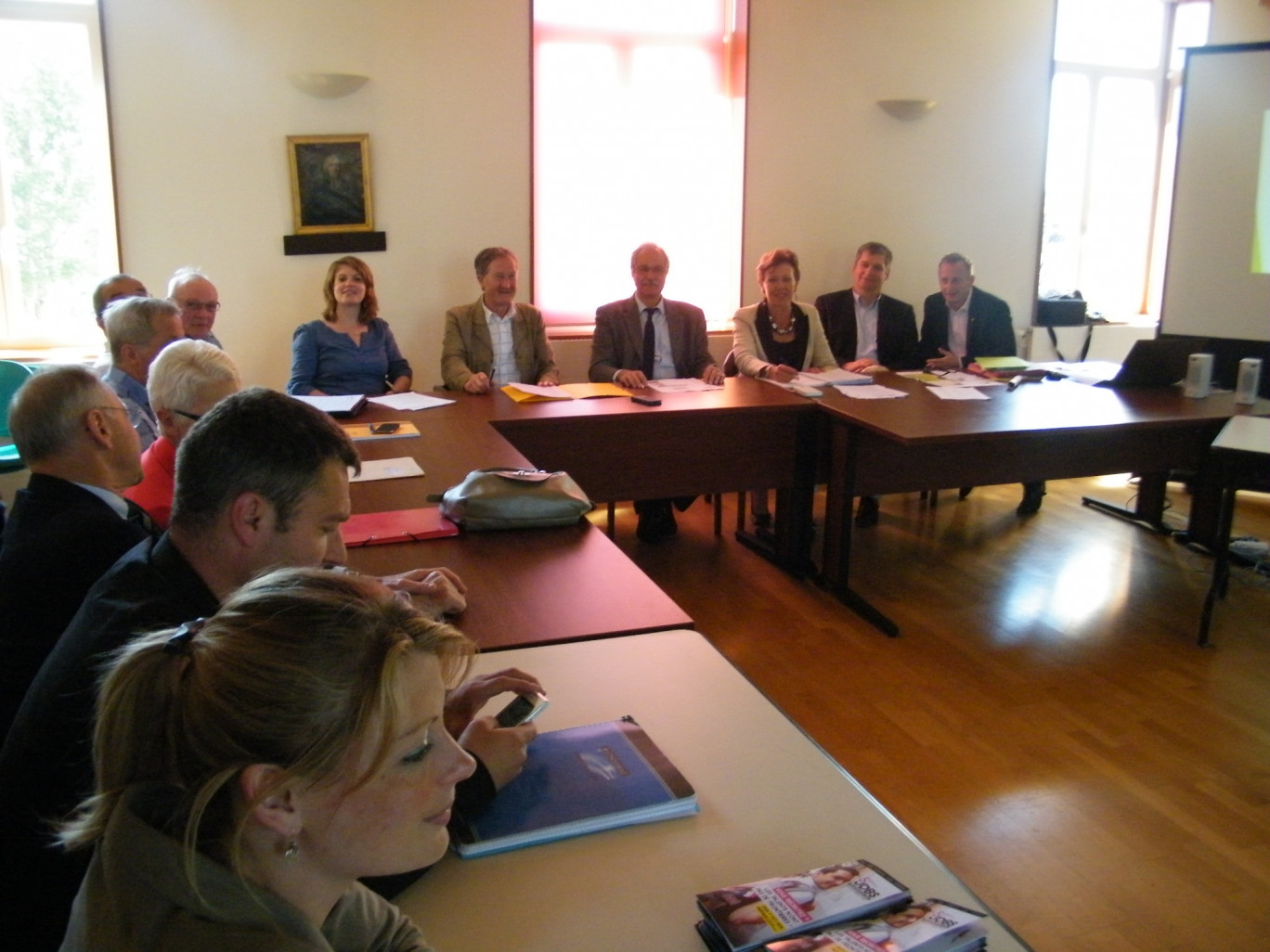 « Comité de pilotage du Forum Jobs Transfrontaliers fixé au 9 octobre prochain à Frethun ».