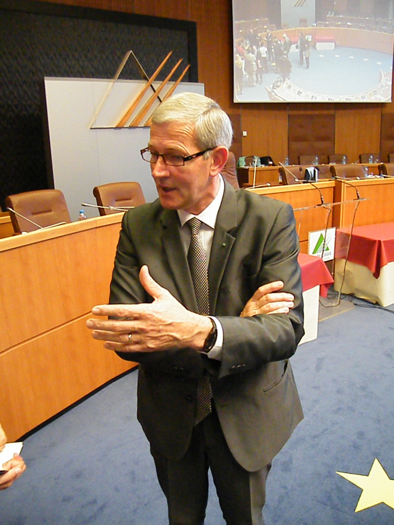 « Michel Dagbert, président du Conseil Général du Pas-de-Calais ».
