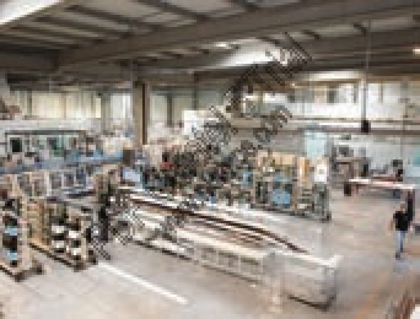 Proferm dispose d’un outil de production moderne et innovant de 7 000 m2 en plein cœur de la zone industrielle Artois-Flandres de Douvrin.