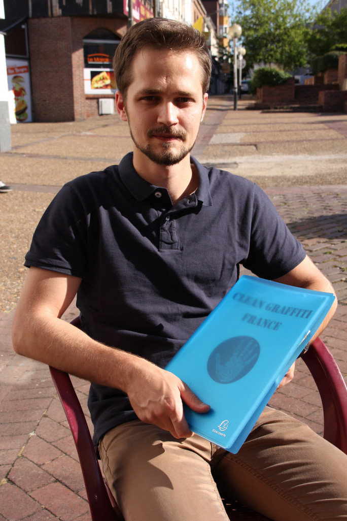 Benjamin Farsang a créé son entreprise une année après avoir quitté les bancs de l’école.