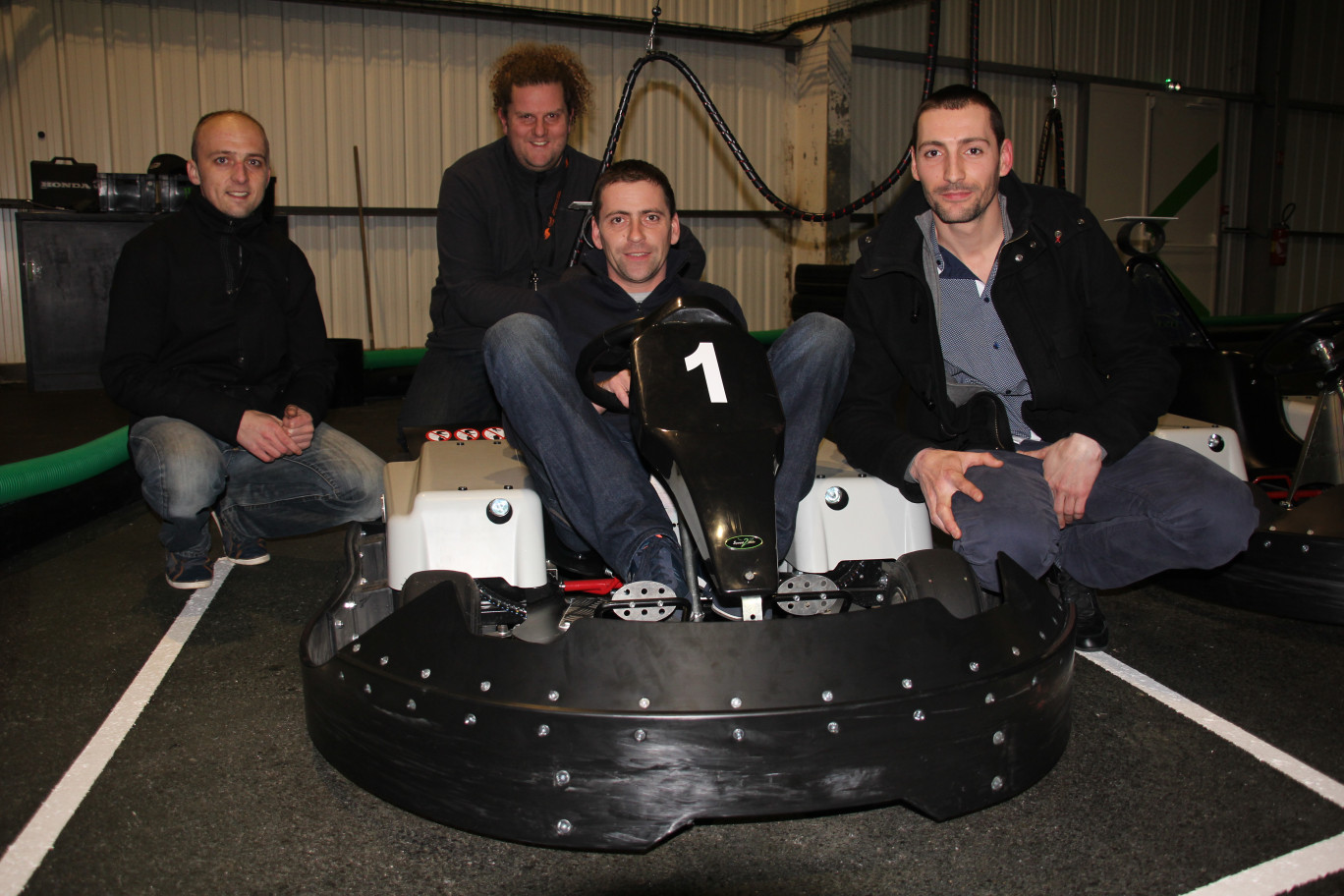 L’équipe de Kart’innov a lancé un concept de karts électriques innovant.
