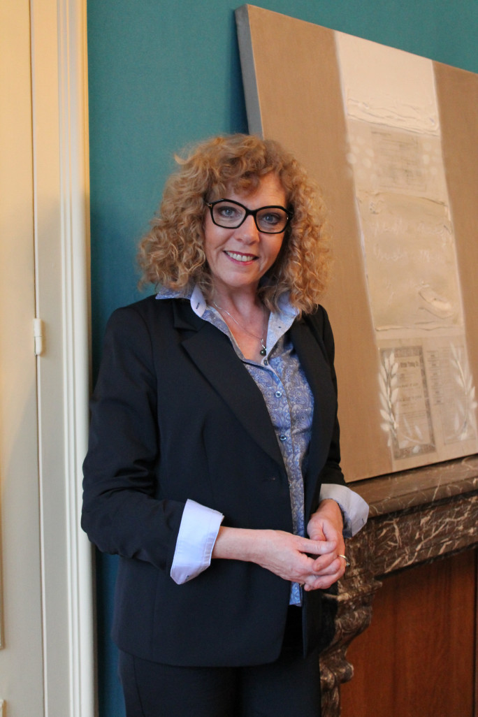 Après plus de trente ans passés à travailler en mairie, auprès des élus, Martine Lorphelin a pris ses fonctions de directrice de l'AMN début février.