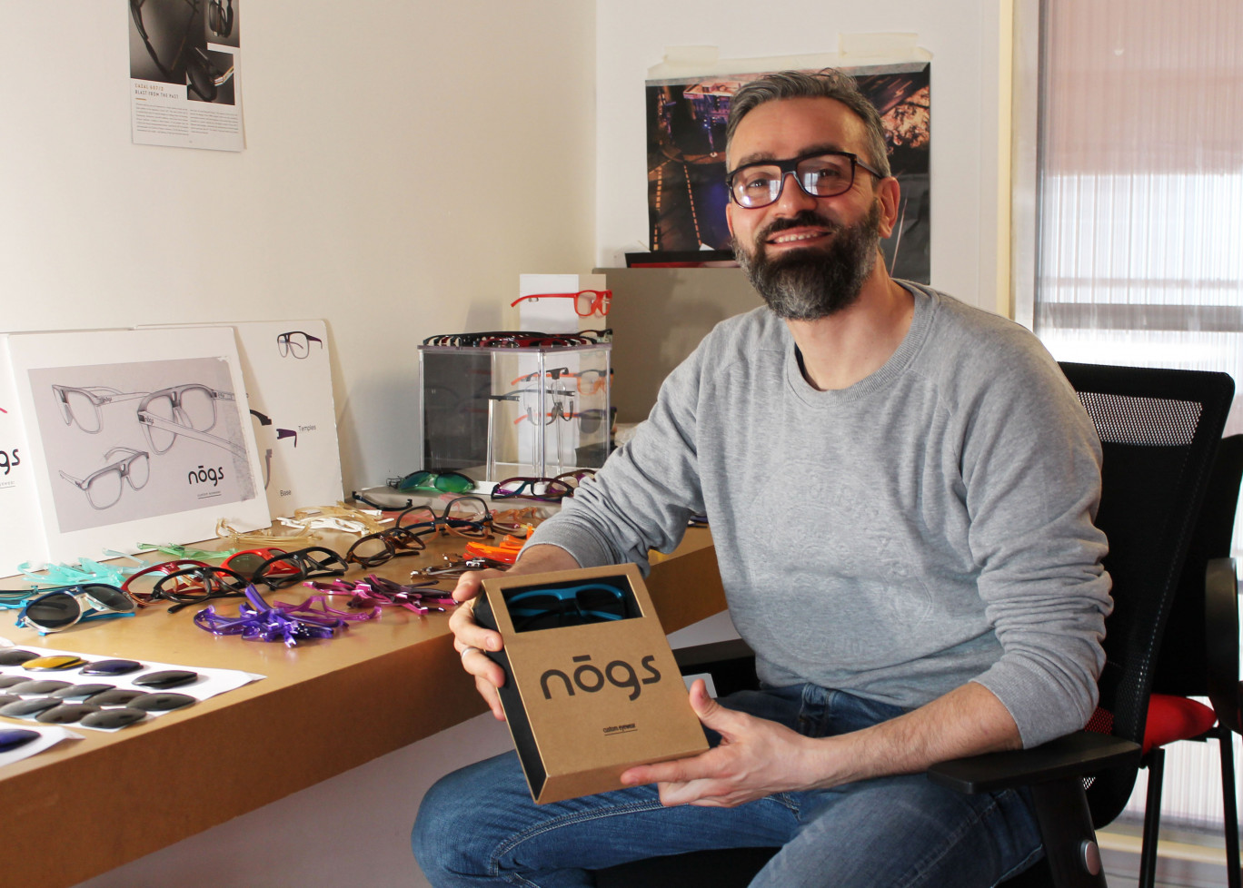 Laurent Albouy présente son coffret qui sera commercialisé dès cet été.