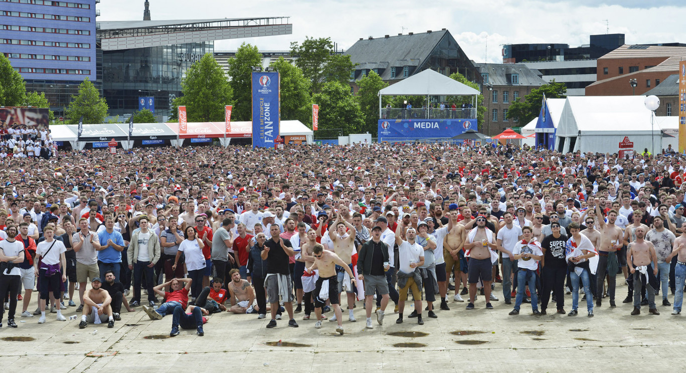 Suisses, Anglais, Allemands : la fan Zone voit défiler toutes les nationalités durant cet euro.