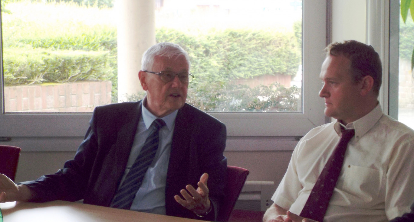 Michel Sergent, président de la fédération départementale d’énergie du Pas-de-Calais, a commenté officiellement le groupement de commandes d’électricité.