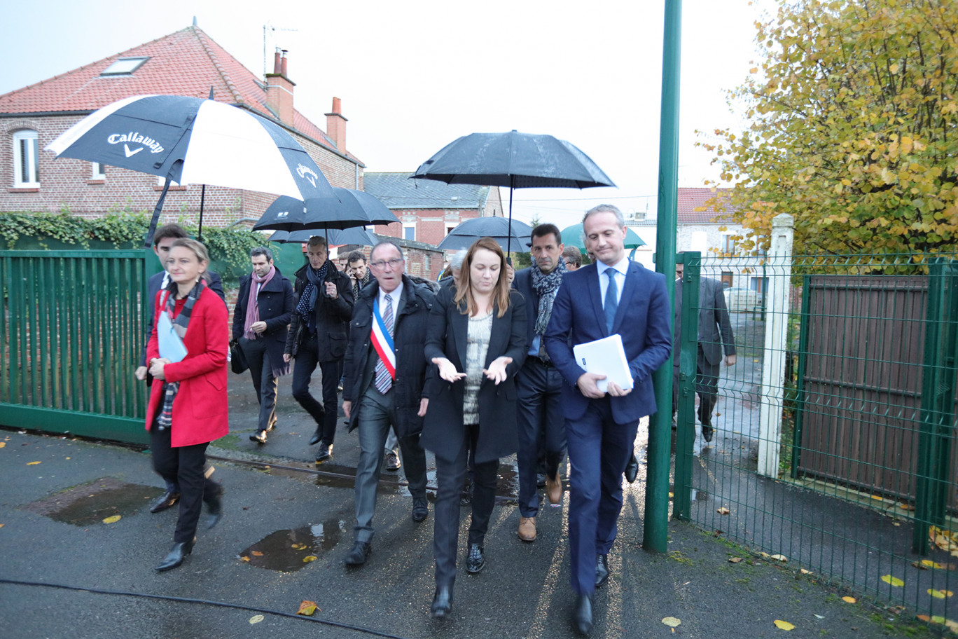 Axelle Lemaire, secrétaire d’Etat chargée du Numérique et de l’Innovation était à Arleux-en-Gohelle pour la présentation de la délégation de service public pour le déploiement du très haut débit sur la région des Hauts-de-France.