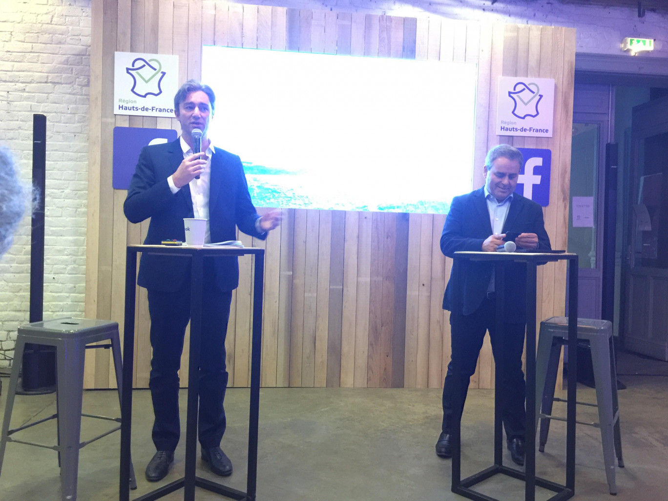 Laurent Sully, directeur de Facebook France et Xavier Bertrand, président des Hauts-de-France, se sont rapprochés afin d'accélérer la transition numérique des entreprises.