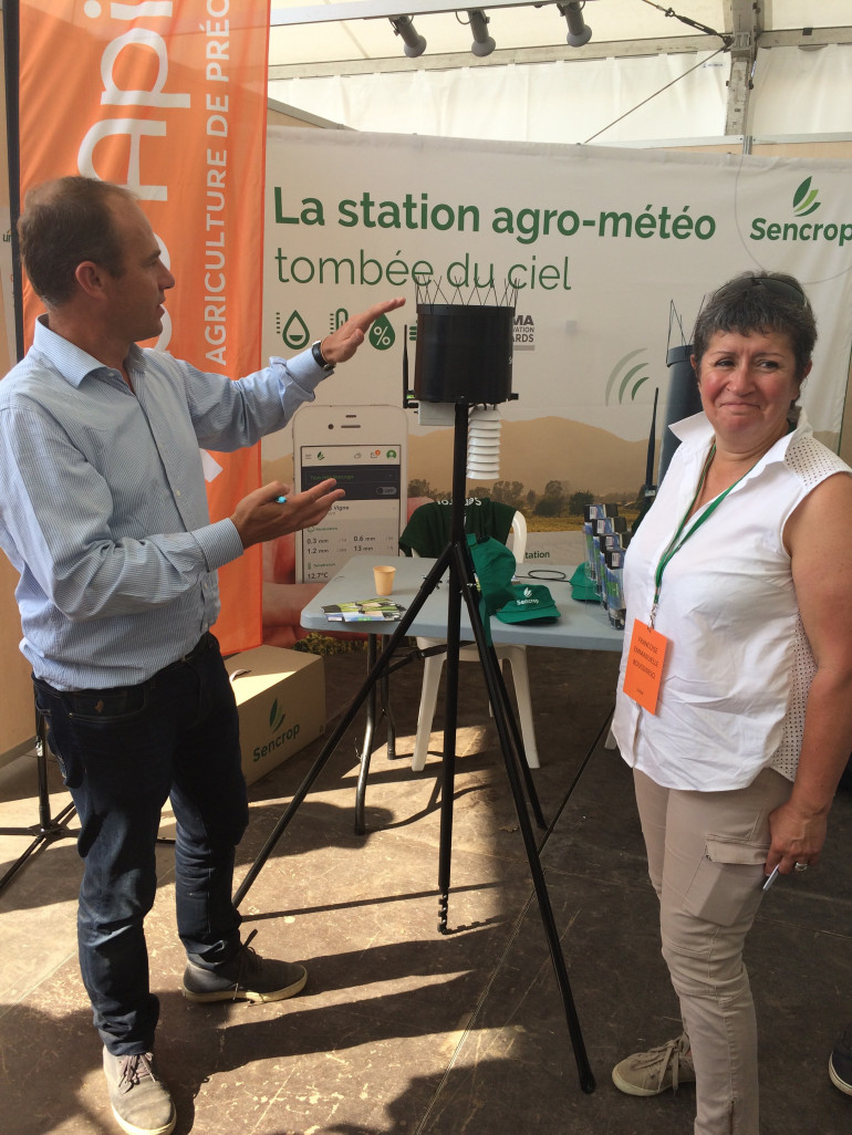 Martin Ducroquet, directeur général de Sencrop, et Françoise-Emmanuelle Boussinesq, directrice opérationnelle d’Unéal.