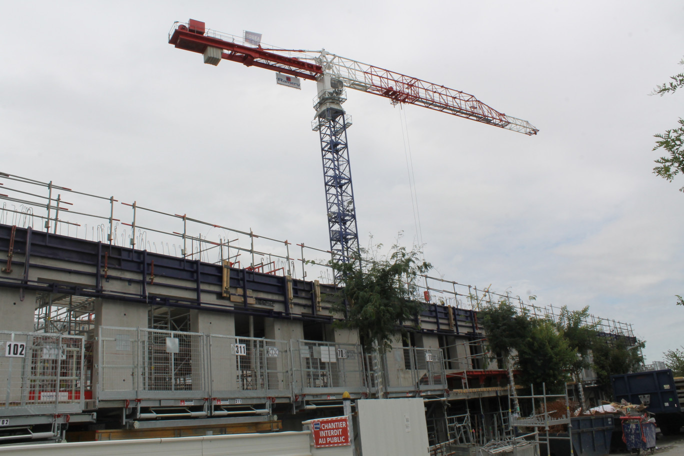 Le chantier de construction du rectorat de Lille et de la Direction des services départementaux de l'Education Nationale sur une SHON autorisée de 14 383 m².